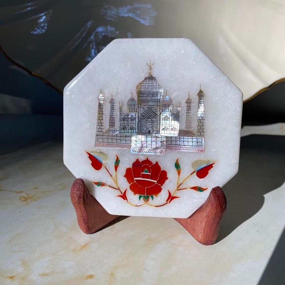 Marble Taj Mahal coaster/display